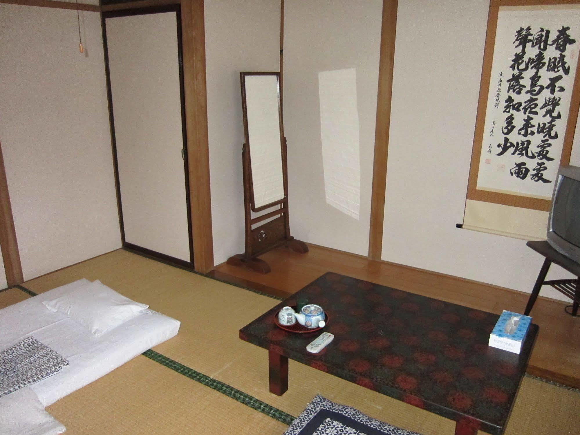 Ryokan Matsukaze Мацумото Екстер'єр фото